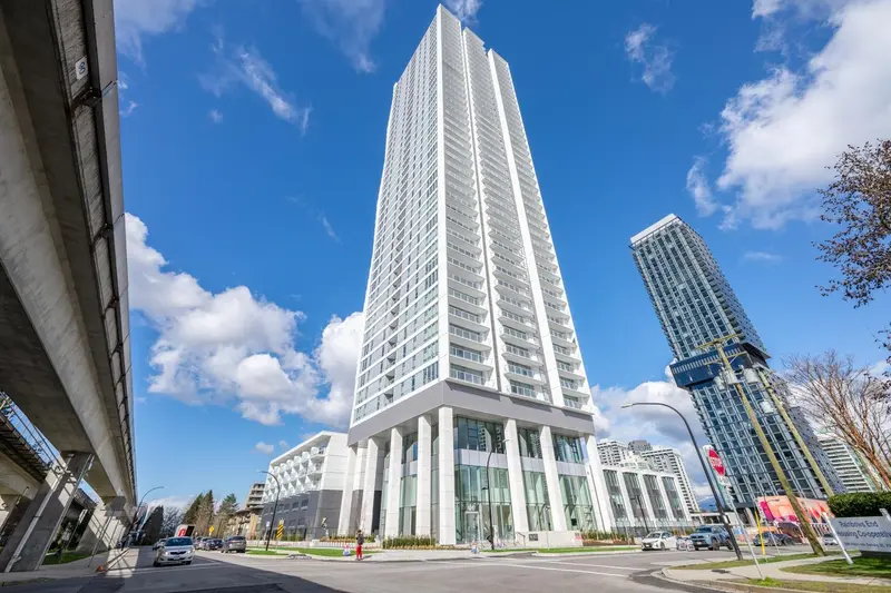 2304 6087 WILSON AVENUE - photo 1 of 24