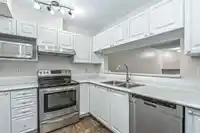 307 16137 83 AVENUE - thumbnail 6