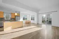 406 18505 LAURENSEN PLACE - thumbnail 1