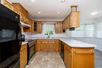 6128 185B STREET - thumbnail 15