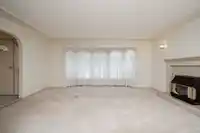 6128 185B STREET - thumbnail 6
