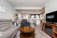 4 5945 176A STREET - thumbnail 13