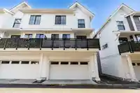 4 5945 176A STREET - thumbnail 33