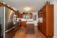 227 7837 120A STREET - thumbnail 9