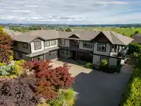 16592 78 AVENUE - thumbnail 3