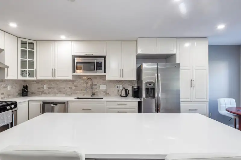 5 6110 138TH STREET - photo 3 of 40