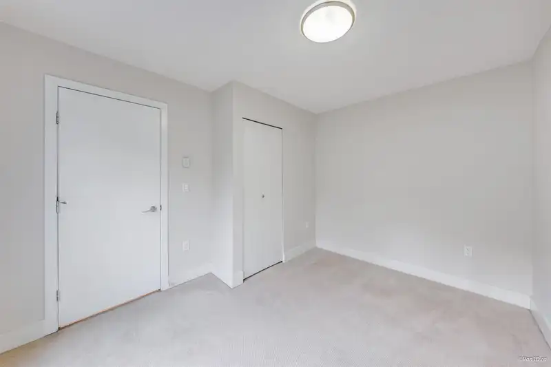 11 6671 121 STREET - photo 4 of 38