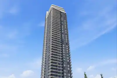 2908 10750 135A STREET
