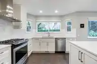 6092 173A STREET - thumbnail 14