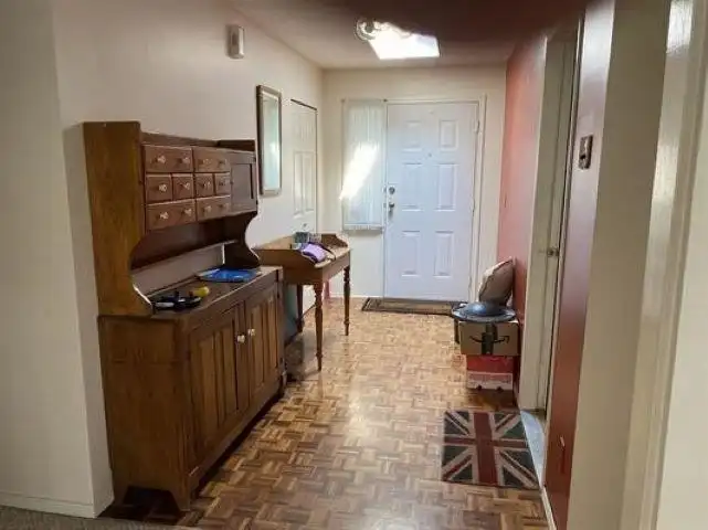 14372 RIDGE CRESCENT - photo 2 of 18