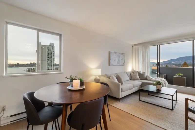 905 110 W 4TH STREET - photo 4 of 25