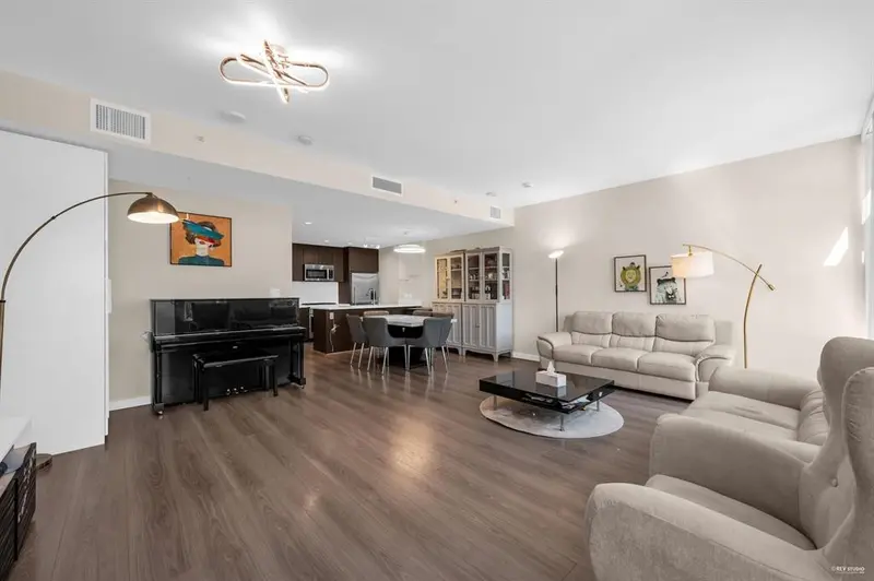 TH16 8677 CAPSTAN WAY - photo 1 of 25