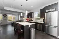 126 5888 144 STREET - thumbnail 2