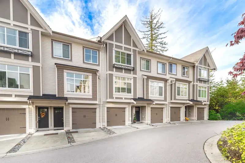 42 6591 195A STREET - photo 3 of 25