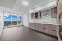 2703 13768 100 AVENUE - thumbnail 1