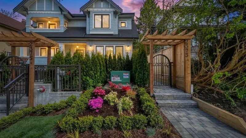 2373 W 7TH AVENUE - photo 2 of 25