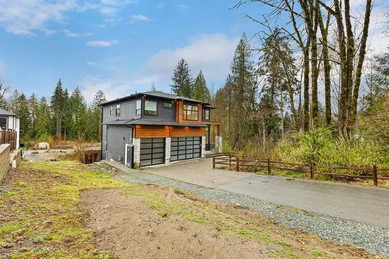 23680 132 AVENUE - photo 4 of 25