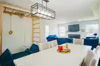 5655 187 STREET - thumbnail 6