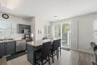 18568 64B AVENUE - thumbnail 10