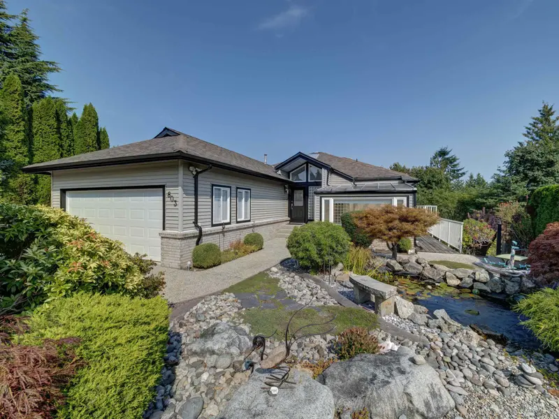 803 OCEANMOUNT BOULEVARD - photo 3 of 25