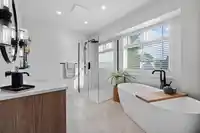 18942 68B AVENUE - thumbnail 18