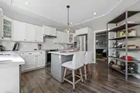 18942 68B AVENUE - thumbnail 10