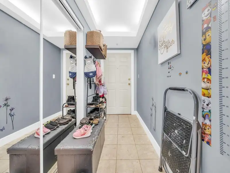 907 10899 UNIVERSITY DRIVE - photo 4 of 23