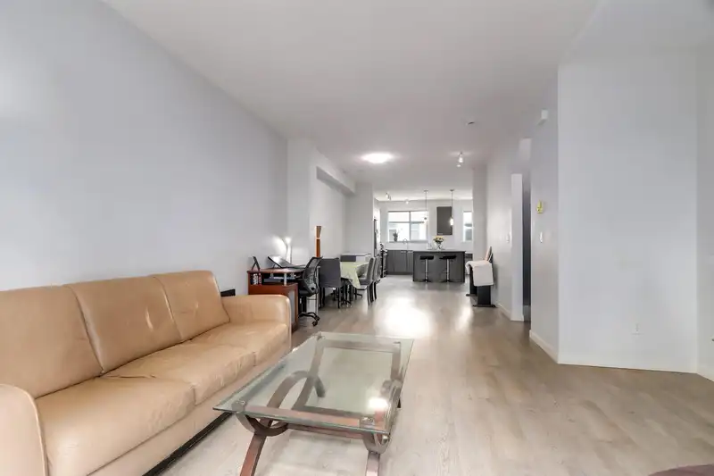 59 8355 164 STREET - photo 4 of 23