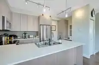 101 19433 68 AVENUE - thumbnail 5