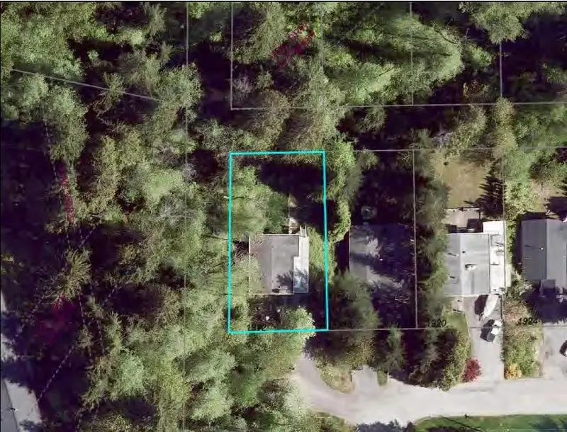 1912 CLARKE STREET - photo 3 of 3