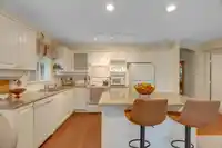 61 6488 168TH STREET - thumbnail 16