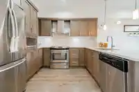 8 7374 194A STREET - thumbnail 11