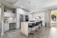 205 16488 64 AVENUE - thumbnail 11
