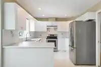 234 13888 70 AVENUE - thumbnail 11