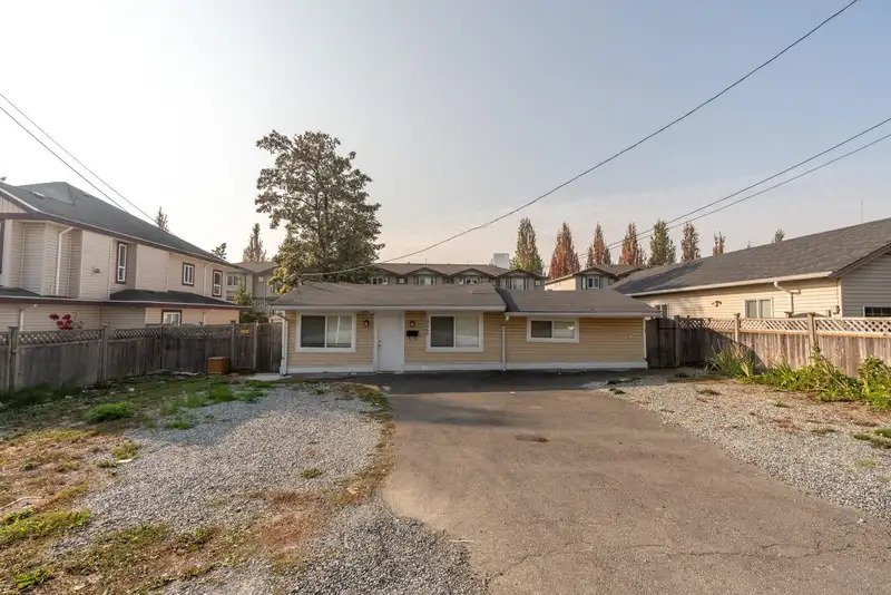 10269 139A STREET - photo 1 of 1