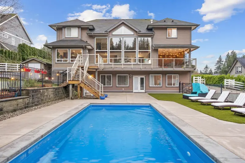 26485 124 AVENUE - photo 3 of 25