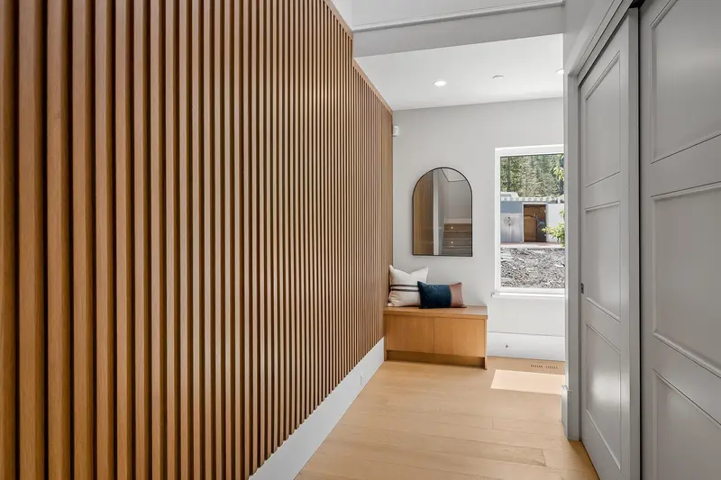 1733 RIVER RUN PLACE - photo 2 of 25