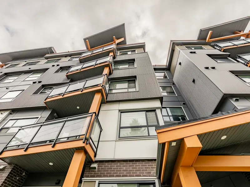 509 33568 GEORGE FERGUSON WAY - photo 3 of 25