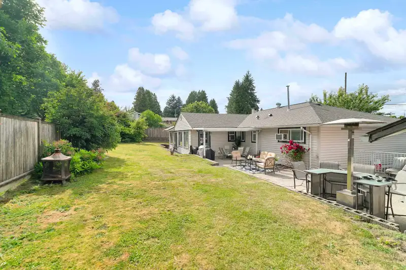 14848 LARK PLACE - photo 3 of 31
