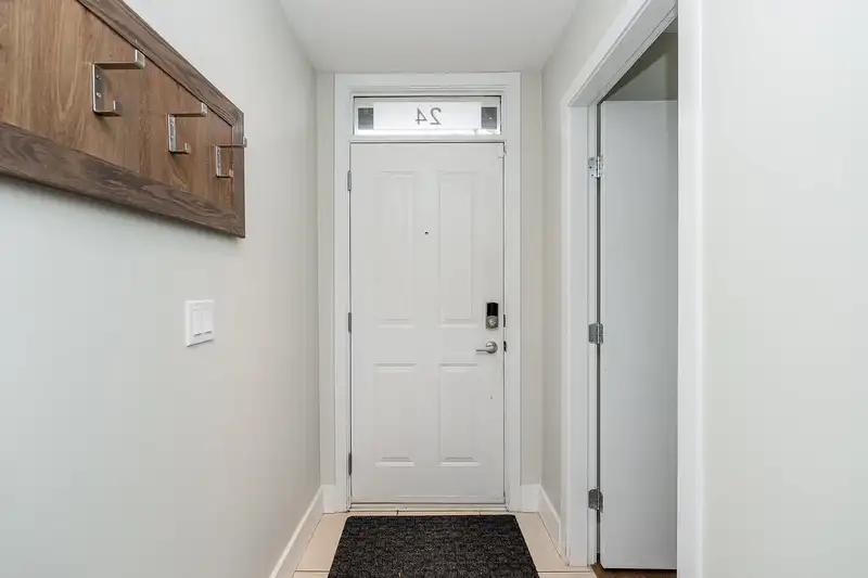 24 6671 121 STREET - photo 3 of 39