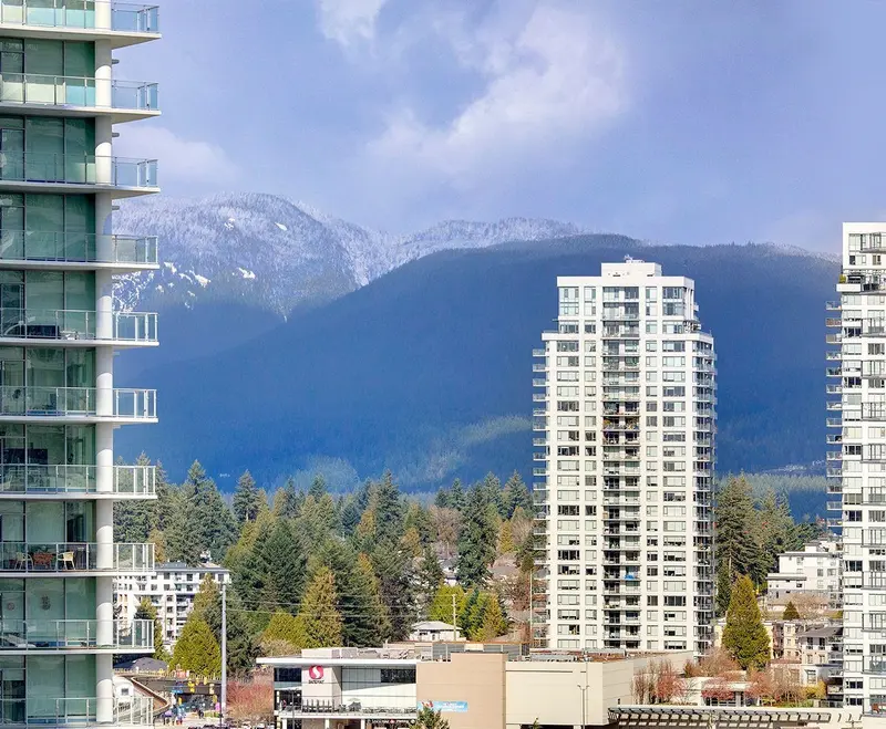 1710 652 WHITING WAY - photo 1 of 25