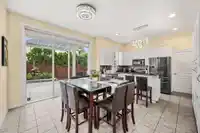 6085 165A STREET - thumbnail 11