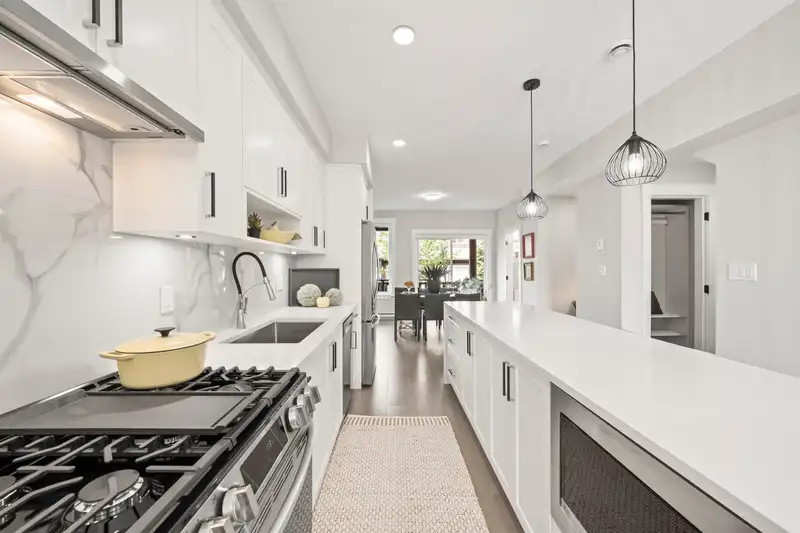 1 17155 79A AVENUE - photo 3 of 8