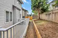 7119 148A STREET - thumbnail 33