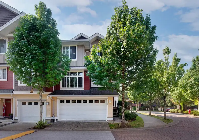 81 19455 65 AVENUE - photo 1 of 34