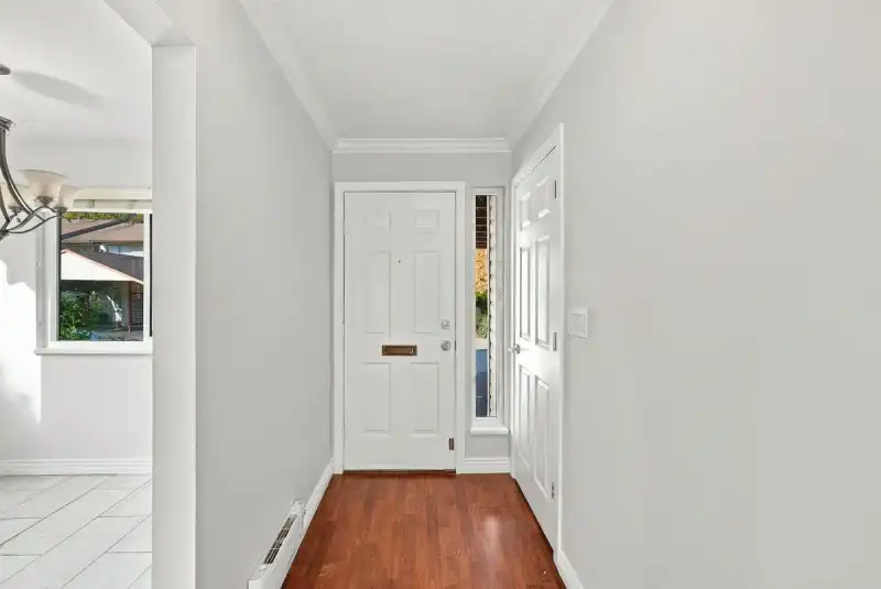 75 13880 74 AVENUE - photo 3 of 18