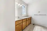 9692 157B STREET - thumbnail 9