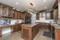 8042 160 STREET - thumbnail 11