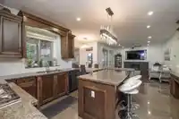 8042 160 STREET - thumbnail 10