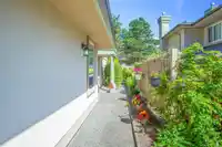 212 13888 70 AVENUE - thumbnail 2